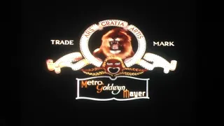 First Episode Tom and Jerry Opening Title ( 1940 ) Pass Gets the Boot.