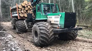 Т-150 лесовоз