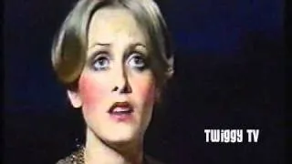 TWIGGY performs Stephen Sondheim's LOSING MY MIND (1975)