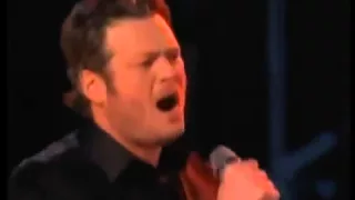 Christina Aguilera & Blake Shelton - Just a Fool (Live The Voice)