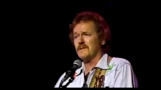 Gordon Lightfoot - "The Wreck Of The Edmund Fitzgerald" - Chicago - 1979