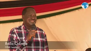 Raila singing a farewell song . what a sweet voice!