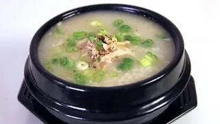 Chicken and rice porridge (dakjuk: 닭죽)