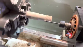 Cutting threads in wood