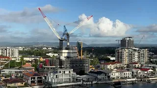 Gold Coast Construction Site//#cranespotting #construction #goldcoastaustralia