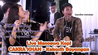 LEPASKAN SAJA SEMUA !!! KEKASIH BAYANGAN - CAKRA KHAN (LIRIK) COVER BY NABILA MAHARANI FT. TRI SUAKA