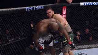 #UFC293 Tai Tuivasa noquea a Derrick Lewis