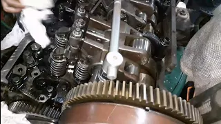 VOLVO MARINE   D9 PENTA engine  how to adjust  camshaft gear timming. & cylinder head method.