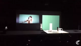 Raw video: Sia at Apple event