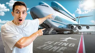 JE VISITE L'AVION DU FUTUR !!