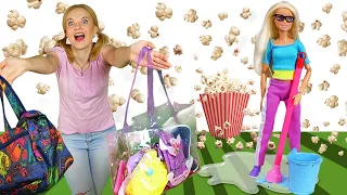 Смешные видео онлайн с Барби - Подруги живут вместе! Игры Барби для девочек