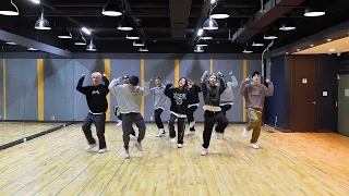 YOUNITE 1OF9 DANCE PRACTICE