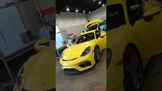 Porsche GT4 gets window tint #gt4c1ub #porsche #porschecayman #porschecaymangt4 #cayman #caymangt4