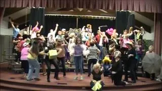 Song of Sonoma does the Harlem Shake