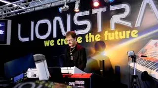 LIONSTRACS GROOVE X6 ON MUSIKMESSE  2011