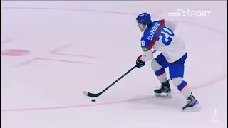 Juraj Slafkovsky scored in a penalty shot 😎🏒