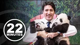 When it comes to the big picture, is Justin Trudeau better at taking selfies? | 22 Minutes