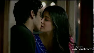 Janhvi Kapoor & Ishaan Khatter Kiss In Dhadak Movie | Ultra HD Slow mation