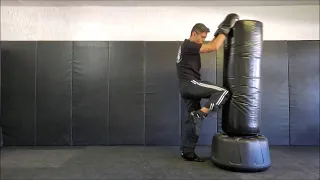 Krav Maga Fitness - Bas Rutten Thai Boxing Workout (Repeat The Last Knee)