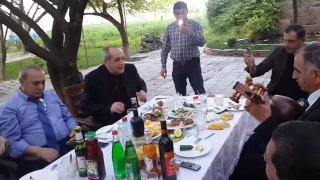 Neylerem qəzəli, Rasim Balayev. Tarda müşayiət edir Rövşən Zamanov