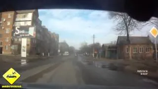 Приколы на дорогах с девушками, женские ДТП, аварии,курьёзы,казусы!