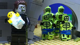 SWAT Hero Save The Baby From Zombie Apocalypse | Lego Stop Motion