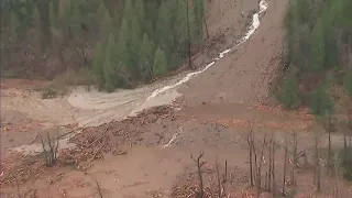 Flooding triggers mudslides trapping hundreds in B.C.