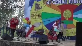 В семье единой