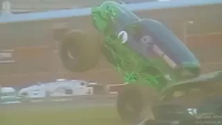 Bloomsburg Monster Truck Freestyle: The Grave Digger 10