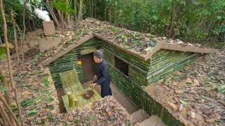 Build $100,000,000 House on My Own; Girl Handmade Bushcrafts