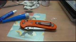 Benchmade Griptilian (разборка,полировка шайб,регулировка хода клинка)