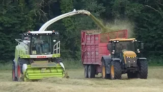 Sunset Silage - Lifting Grass for Silage with Claas Jaguar 950 , JD 6190R & JCB 4220 - Silage 2018