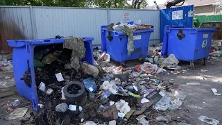 Жители Чебоксар снова жалуются на горы мусора во дворах
