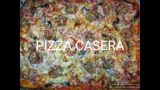 PIZZA CASERA CON VERDURAS