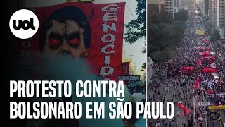 Manifestantes fecham Avenida Paulista em ato contra Bolsonaro