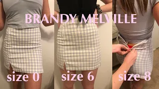 BRANDY MELVILLE ON SIZE 0 VS SIZE 8: TRY ON IN STORE