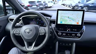 New Multimedia System & Cockpit Toyota Corolla Cross Hybrid 2023