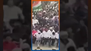 Rahul Gandhi Bharat Jodo Yatra: सर्द मौसम, कोहरा..फिर भी Shamli में राहुल की यात्रा में भारी जनसैलाब