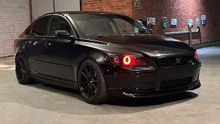 Extremely loud stage 3 Volvo S40 T5! Revs, flybys & turbo flutter!