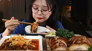 리얼먹방:) 돌솥밥에 어리굴젓 ★ 제육볶음 & 참치 쌈밥ㅣSsambap & Gul-jeotㅣREAL SOUNDㅣASMR MUKBANG