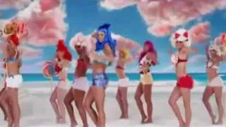 Katy Perry Ft. Snoop Dog - California Gurls (Official Music Video)