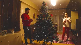 Decorating the Christmas tree - GoPro Hero 8