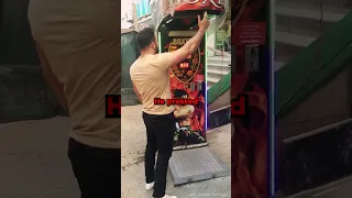 This Man Destroy The Punch bag Machine🥊😱