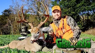 It is November! Big Buck Down! Big Beams, Lots of Mass! Bow Hunting (Deer Season 2019)