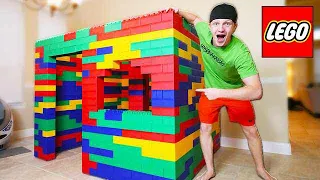 BUILDING WORLDS BIGGEST LEGO HOUSE! (LIFE SIZE)