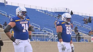 BOSS HOGS:  Mason McCormick & Garret Greenfield anchor SDSU offensive line