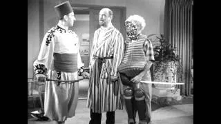 Harpo vs Kurt - The Marx Brothers in "A Night at Casablanca"