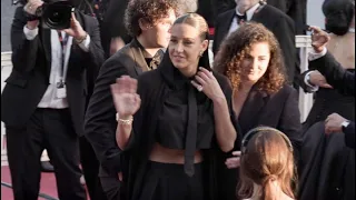 Adele Exarchopoulos and Vincent Lacoste on the red carpet in Cannes