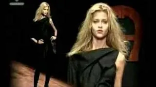 fashiontv | FTV.com - MODELS ANA BEATRIZ BARROS FEM 2003