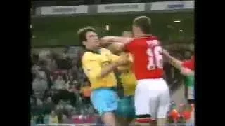 MANCHESTER UNITED FC V CRYSTAL PALACE FC-SEMI FINAL & REPLAY- APRIL 1995